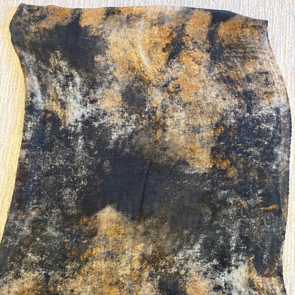 Abstract Scarf